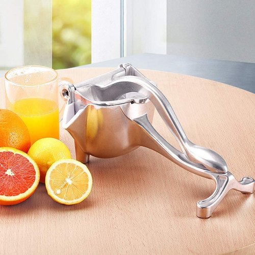 Modern™ Fresh Fruit Juicer